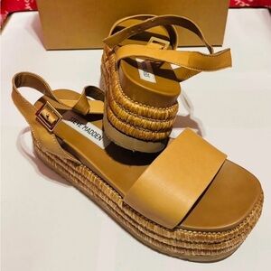 Steve Madden Tan Espadrille Sandals